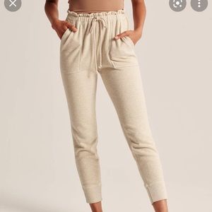 Abercrombie & Fitch cloudy joggers
